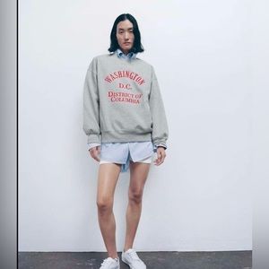 ZARA 2023 SS SWEATSHIRT WITH EMBROIDERED letters